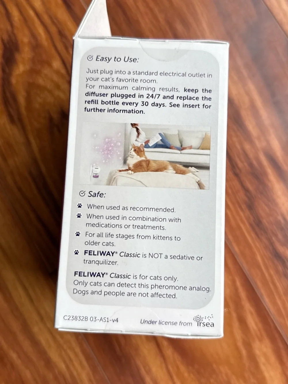 FELIWAY Classic Happy Cat Calming Diffuser – Purple Packaging
